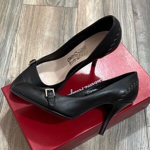 Salvatore Ferragamo Black Leather Heels with Buckle 9 Italy